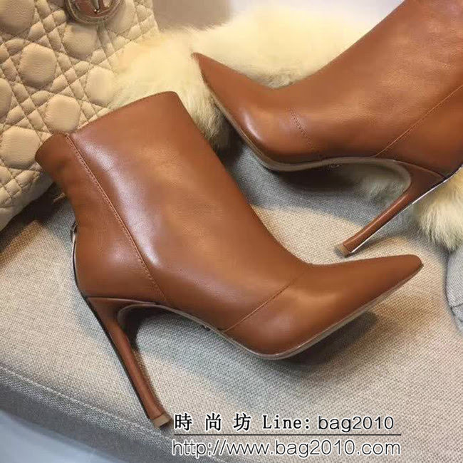 DIOR迪奧 2017春季新款 幸運五角星 尖頭高跟 牛皮女短靴 QZS1871